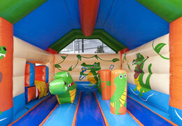Compre un castillo hinchable cubierto inflable con un gran objeto de cocodrilo en 3D en el techo en JB Hinchables España. Ordene castillos hinchables en línea en JB Hinchables España