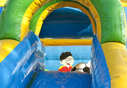 Compre un castillo hinchable cubierto inflable con un objeto de fútbol en 3D en el techo en JB Hinchables España. Ordene castillos hinchables en línea en JB Hinchables España