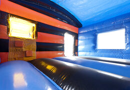 Comprar castillo hinchable maxi multifun cubierto en tema coche con tobogán para niños. Ordene castillos hinchables en línea en JB Hinchables España