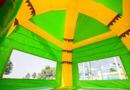 Ordene el castillo hinchable de interior maxifun en el tema super cocodrilo para niños. Compre castillos hinchables ahora en línea en JB Hinchables España