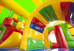 Castillo hinchable multijugador mediano con tobogán en tema cocodrilo para niños. Ordene castillos hinchables en línea en JB Hinchables España