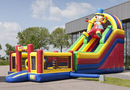 Compre un tobogán inflable único con el tema del payaso con una piscina de chapoteo, un objeto 3D impresionante, colores frescos y obstáculos en 3D para niños. Ordene toboganes inflables ahora en línea en JB Hinchables España