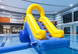 Compre un tobogán de agua hermético de 6,5 metros de largo y 3,5 metros de alto para jóvenes y mayores. Ordene atracciones acuáticas inflables ahora en línea en JB Hinchables España