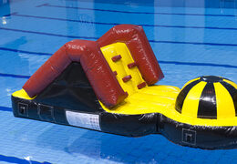Ordene una carrera de aventura en la piscina con objetos de obstáculos desafiantes para jóvenes y mayores. Compra atracciones acuáticas hinchables online ahora en JB Hinchables España