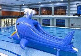 Espectacular carrera de obstáculos con temática de ballenas con desafiantes objetos de obstáculos para jóvenes y mayores. Compra juegos de piscina hinchables ahora online en JB Hinchables España