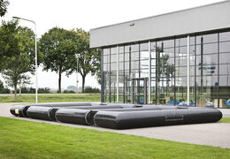 Canchas de fútbol campo triple panna más pequeñas, ideales para actividades deportivas tanto pequeñas como grandes. Compre campos de panna inflables ahora en línea en JB Hinchables España