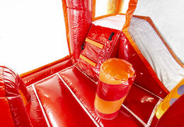 Encargue el castillo hinchable de la brigada de bomberos multiplay con tobogán para niños. Compre castillos hinchables en línea en JB Hinchables España