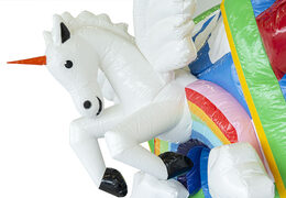 Castillo hinchable de unicornio multijugador con tobogán y con objetos 3D en su interior para niños. Compre castillos hinchables en línea en JB Hinchables España