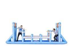 Consigue hinchables IPS Water Wars con cañones de agua para grandes y pequeños. Ordene atracciones acuáticas inflables ahora en línea en JB Hinchables España