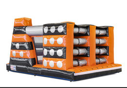 Ordene un mega curso de asalto inflable Gate Dodger de 40 piezas para niños. Compre carreras de obstáculos inflables en línea ahora en JB Hinchables España