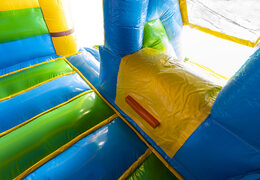 Ordena castillo inflable con una combinación de tobogán en JB Hinchables España. Compra castillos inflables en hawaii temático en línea ahora