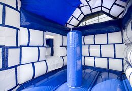 Compra un mediano castillo hinchable multifun interior en tema de castillo para niños. Compra castillos hinchables en línea en JB Hinchables España