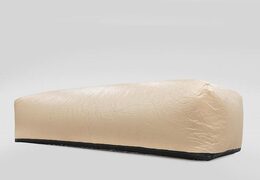 Compre una cápsula de automóvil para estacionar su automóvil u otro vehículo afuera