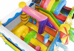 Solicite un cojín de aire inflable con tobogán en el tema de la fiesta de verano para niños