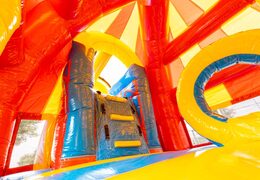 Comprar Hamaca hinchable multijuegos grande con tobogán en color rojo con temática de montaña rusa