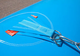 Comprar futbolín hinchable azul naranja con exclusivo sistema de deslizamiento de abordaje para niños. Pida ahora un futbolín inflable en línea en JB Inflatables Países Bajos