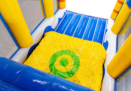 Cojín de aire para saltar en el módulo Base Jump del circuito de obstáculos