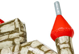 Torre roja en el castillo hinchable estándar Grey Brick de JB en Meppel