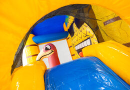 Interior amarillo y azul del castillo hinchable bouncy box de JB en Meppel