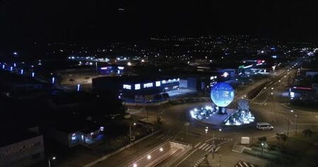 op maat gemaakte luchtballon in kerst thema kopen op aanvraag bij JB