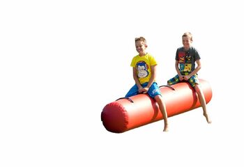 Tubo hinchable rojo tanto para mayores como para jóvenes. Comprar artículos hinchables online en JB Hinchables España