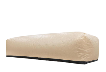 Compre una cápsula inflable para automóvil al aire libre para almacenar su vehículo