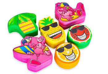 Conjunto de tema Softplay Flamingo Hawaii con imágenes de animales