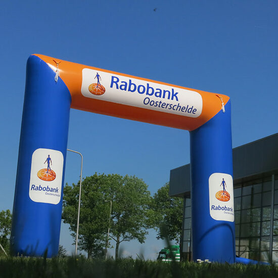 financiële dienstverlener finishboog rabobank