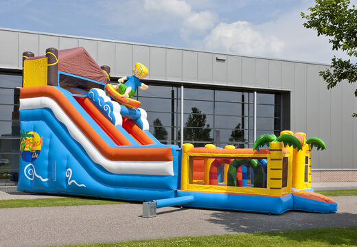 Escorrega inflável multifuncional com tema de praia com piscina, impressionante objeto 3D, cores vivas e obstáculos 3D para crianças. Compre escorregadores infláveis ​​agora online na JB Hinchables España