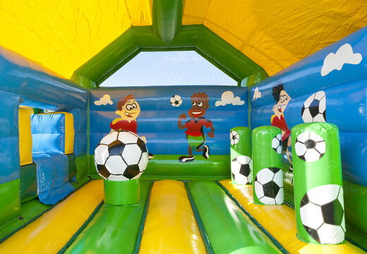 Compre un castillo hinchable multifuncional para niños con un impactante objeto 3D de una pelota de fútbol en la parte superior del techo en JB Hinchables España. Ordene castillos hinchables en línea en JB Hinchables España