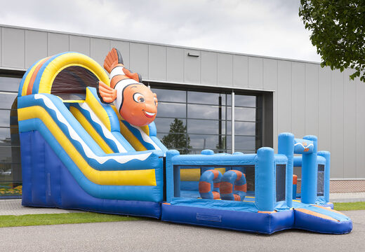 Tobogán inflable multifuncional en tema de pez payaso con piscina de chapoteo, impresionante objeto 3D, colores frescos y obstáculos 3D para niños. Ordene toboganes inflables ahora en línea en JB Hinchables España