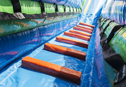 Compra un espectacular tobogán inflable con temática de surf con divertidos estampados para niños. Ordene toboganes inflables ahora en línea en JB Hinchables España