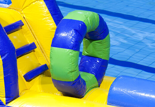 Ordene un tobogán inflable largo con delfines con objetos divertidos para jóvenes y mayores. Compra juegos de piscina hinchables ahora online en JB Hinchables España