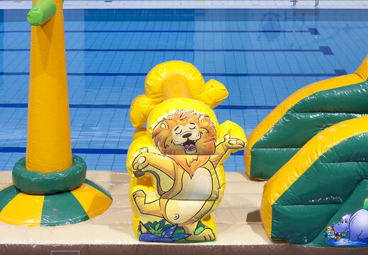 Compre un barco inflable genial con tema de safari para jóvenes y mayores. Ordene atracciones acuáticas inflables ahora en línea en JB Hinchables España