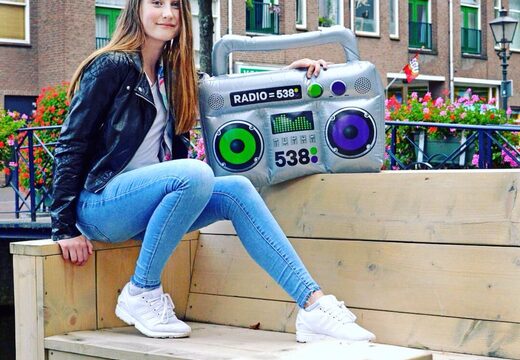 Mini radio hinchable de pvc 538 en venta. Ordene hinchables publicitarios ahora en línea en JB Hinchables España