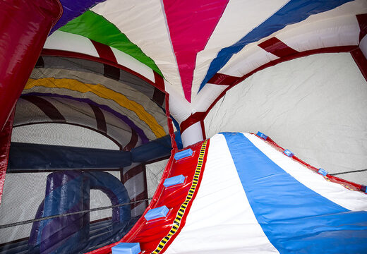 Compre castillo hinchable de interior para juegos múltiples con tobogán en el tema de Candyland para niños. Ordene castillos hinchables en línea en JB Hinchables España