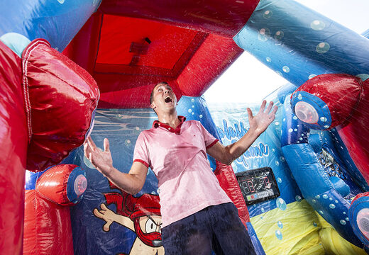 Ordene IPS Ninja Splash inflable con un rociador de agua para jóvenes y mayores. Compra ahora online atracciones hinchables IPS Ninja en JB Hinchables España