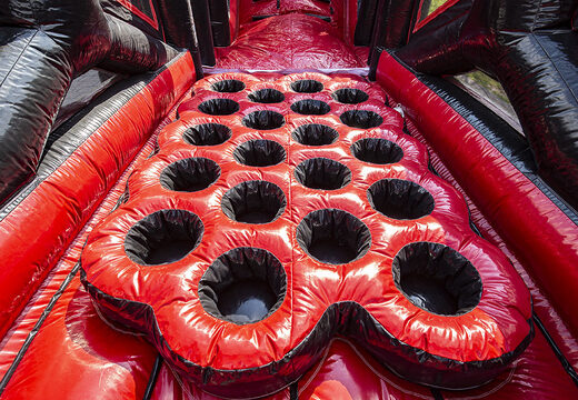 Compre una alligator mega pista de americana negro rojo inflable grande de 40 metros de largo. Ordene pistas de americanas inflables en línea ahora en JB Promotions España