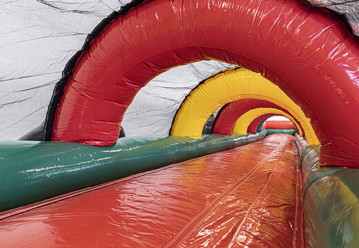 Ordene pista deslizante dinopark landgoed tenaxx para jóvenes y mayores. Compre una pista de rodillos inflable ahora en línea en JB Promotions España