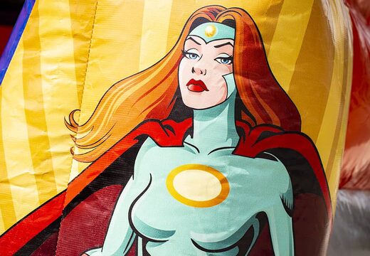 Pequeño castillo hinchable de interior a la venta con temática superhéroes para niños. Compra castillos hinchables en línea en JB Hinchables España