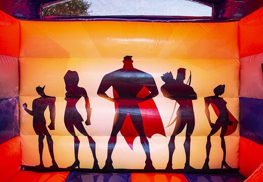 Compra un pequeño multifuncional castillo hinchable de interior con temática de superhéroes para niños. Ordena castillos hinchables en línea en JB Hinchables España