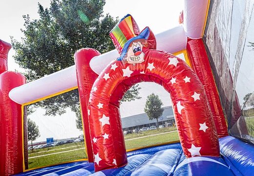Bounce World circus castillo hinchable con toboganes y todo tipo de obstáculos con estampados circenses para niños. Ordene castillos hinchables en línea en JB Hinchables España