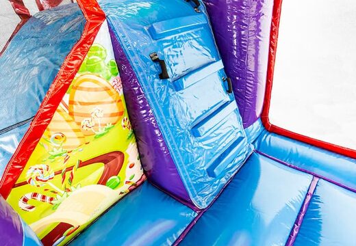 Castillo hinchable multijugador XXL Candyland de diseño único, tobogán y objetos 3D para niños. Compre castillos hinchables en línea en JB Hinchables España