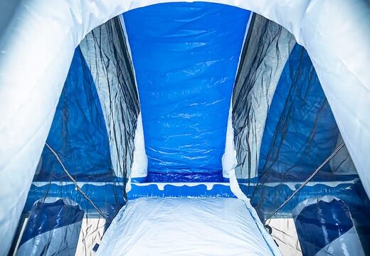 Castillo hinchable de hielo multijugador con tobogán en el medio y objetos 3D para niños. Ordene castillos hinchables en línea en JB Hinchables España