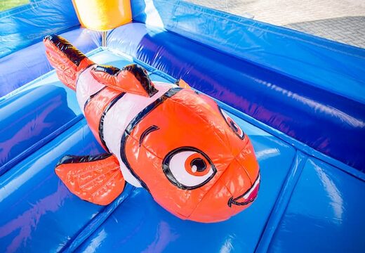 Compre el castillo hinchable super maxifun en colores brillantes y divertidas figuras en 3D con un tema nemo en JB Hinchables España. Ordene castillos hinchables ahora en línea en JB Hinchables España