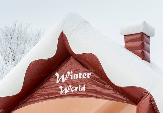 Casillio hinchable Skihut winterworld con chimenea 3D en la parte superior para niños. Castillos hinchables a la venta en línea en JB Hinchables España