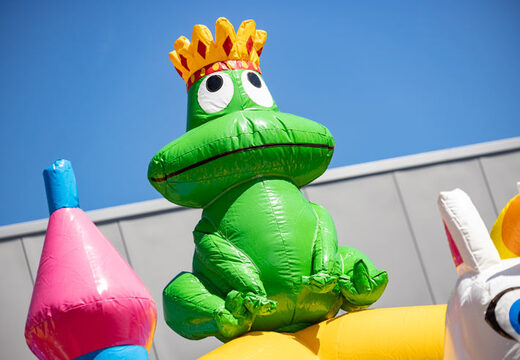 Supercojín de aire hinchable Multiplay con objetos 3d de unicornio y mucho color a la venta para niños