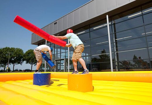 Castillo hinchable con tema de juego de gladiadores