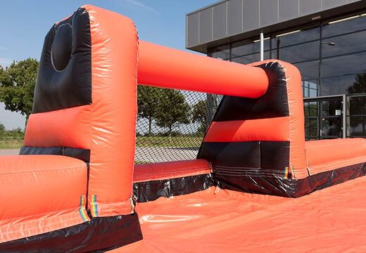 Trabajo de jabón en el juego de fútbol