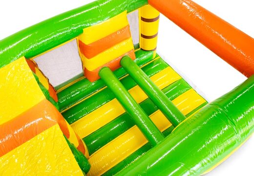 Interior del módulo de circuito de obstáculos personalizable en JB